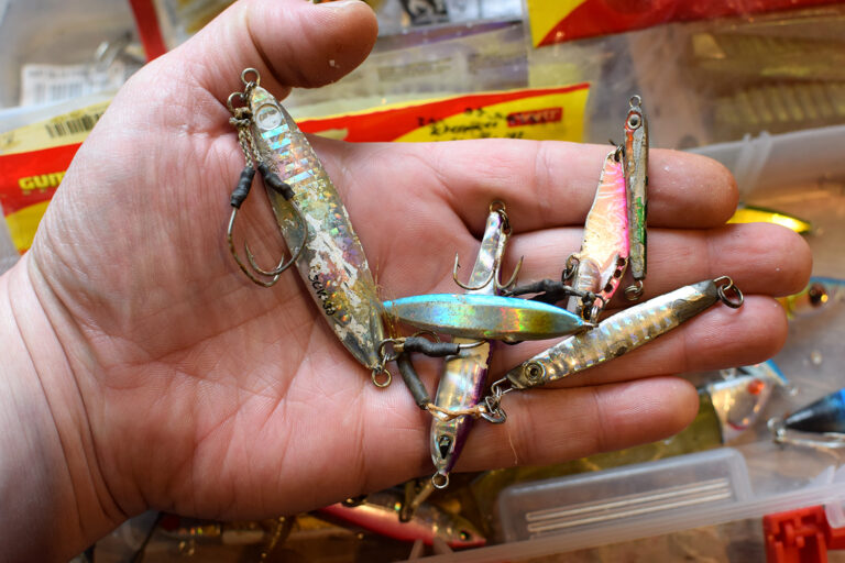 How to Clean Fishing Lures